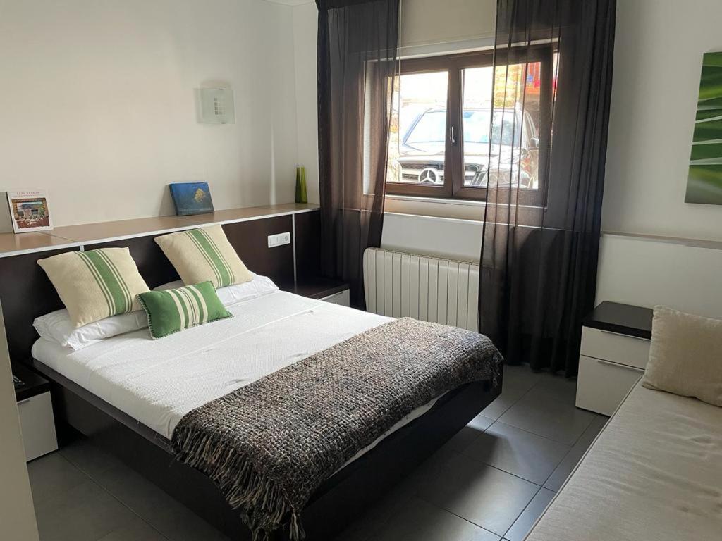 Apartamentos Los Tojos Colsa المظهر الخارجي الصورة